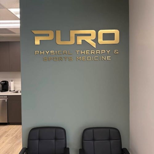 PURO-Physical-Therapy-and-Sports-Medicine-North-Hollywood-CA-location-interior-photos-4