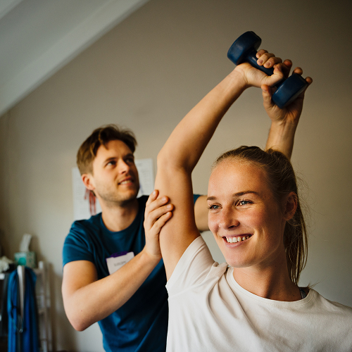 elbow-wrist-and-hand-pain-relief-PURO-Physical-Therapy-and-Sports-Medicine-North-Hollywood-CA